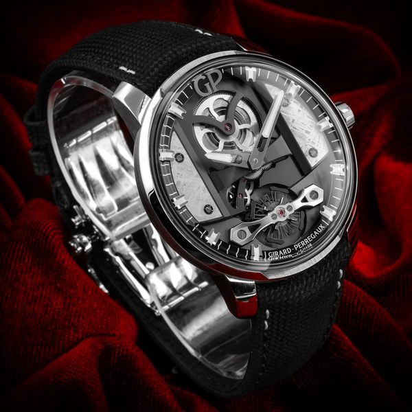 Girard Perregaux Bridges 82000-11-3259-5CX